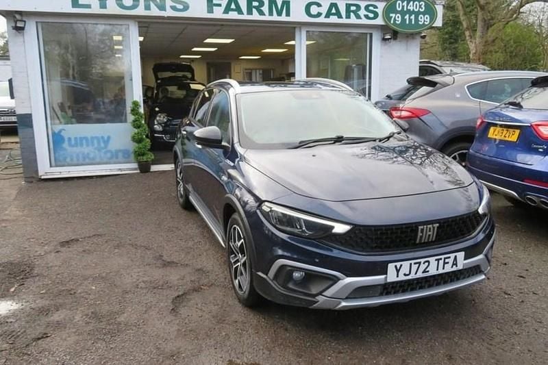 Used 2022 Fiat Tipo Cross | £9,995 (Fair price) - Image 1/1
