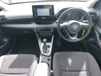 Used Toyota Yaris 116 HP (85 kW) 2023 White Hatchback