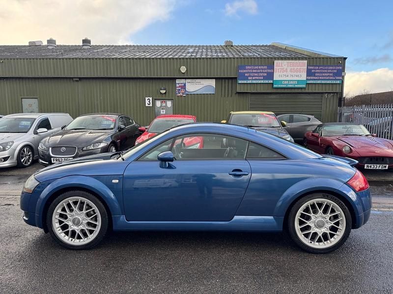 Used Audi TT 225 HP (165 kW) 2004 Blue Coupe
