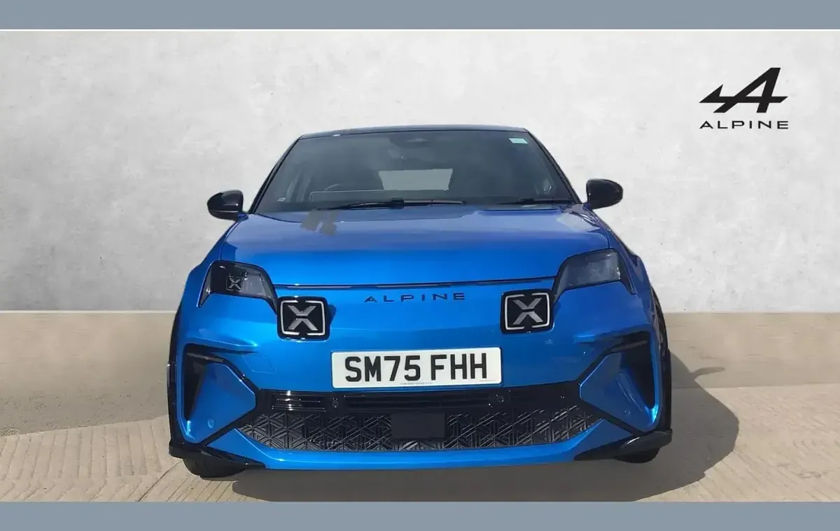 Used Alpine A290 161 kW (220 HP) 2025 Blue/black Hatchback