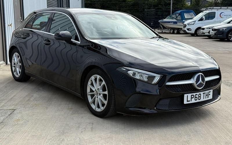 Used 2020 Mercedes A180 Hatchback | £11,990 (Good price) - Image 1/4
