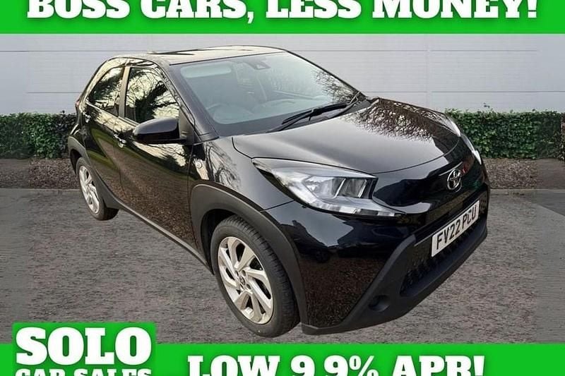 Used Toyota Aygo X PURE 72 HP (52 kW) 2022 Black SUV