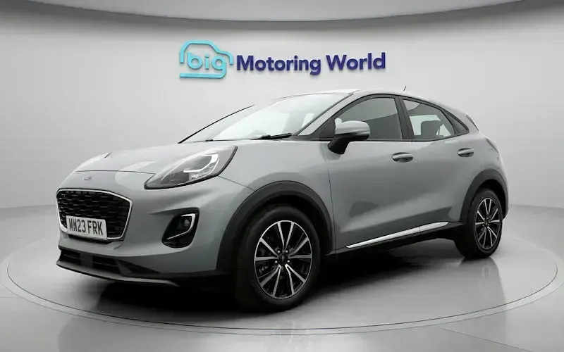 Begagnad Ford Puma Titanium 125 HK (91 kW) 2023 Silver SUV