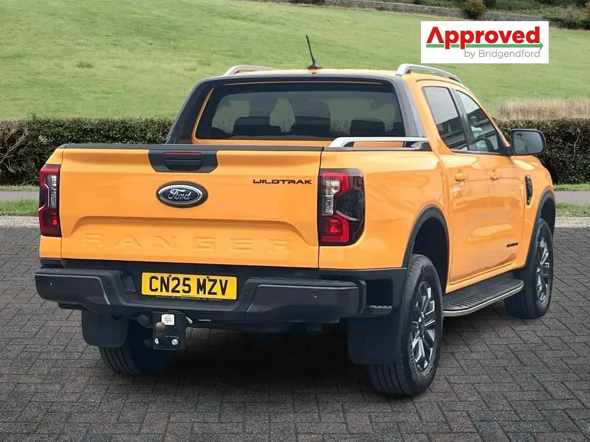 Usado Ford Ranger Wildtrack 2025 Laranja Pickup