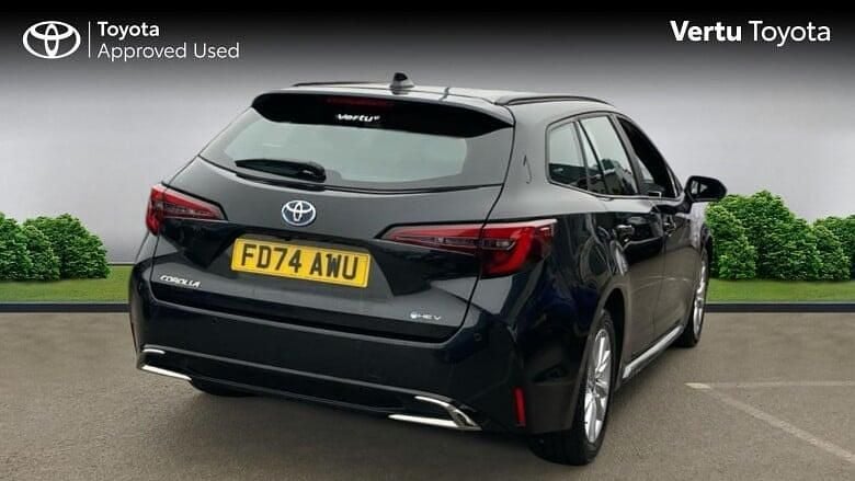 Used Toyota Corolla Sport 140 HP (102 kW) 2024 Black Estate