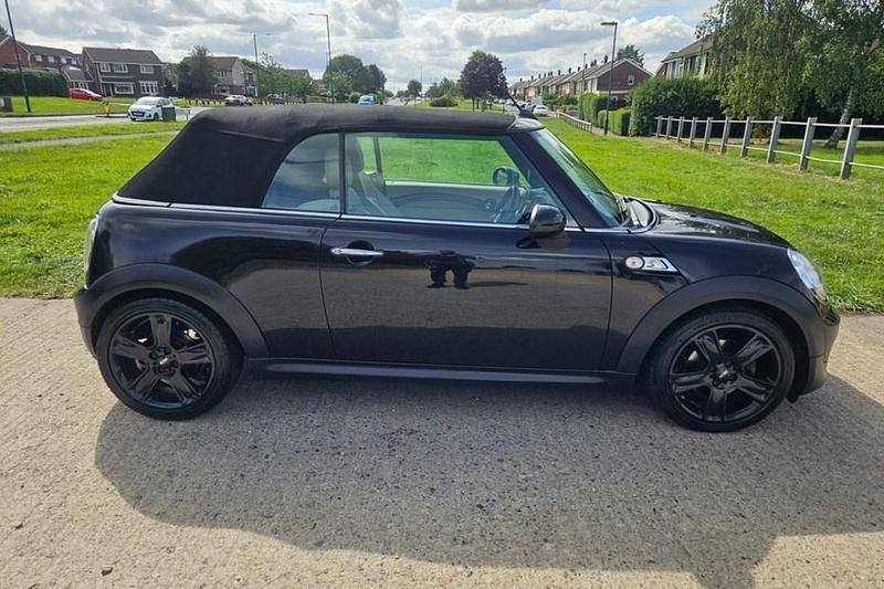 Used 2012 Mini Cooper S Hatchback | £2,990 (Super price) - Image 1/1