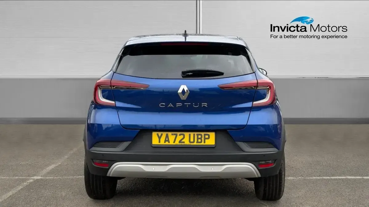 Usado Renault Captur Evolution 91 HP (66 kW) 2023 Azul SUV
