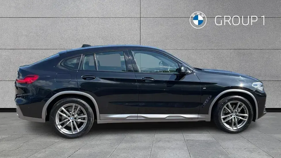 Usado BMW X4 M Sport 190 HP (139 kW) 2019 Preto SUV