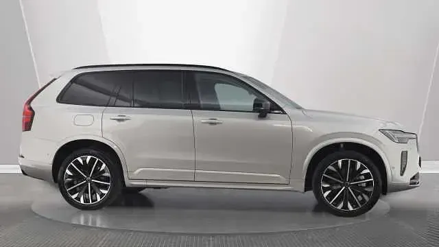 Used Volvo XC90 Ultra 449 HP (330 kW) 2025 SUV
