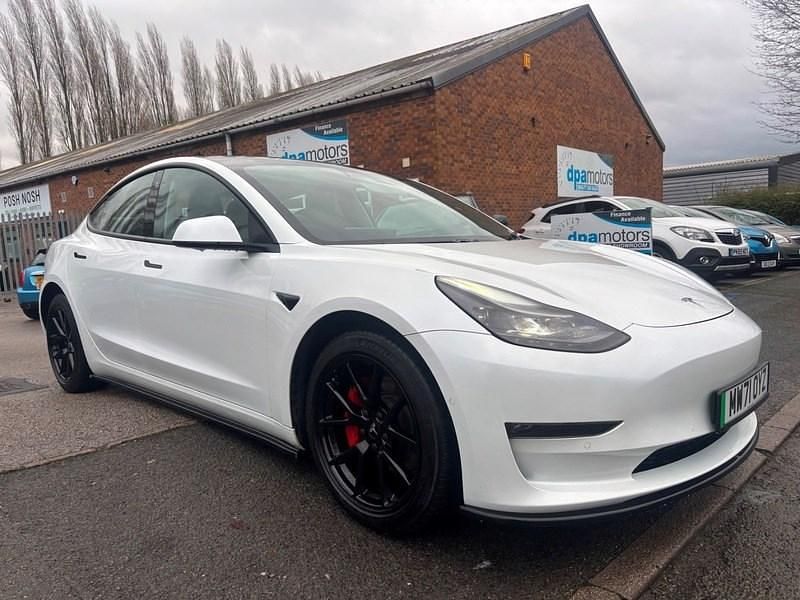 White Used 2021 Tesla Model 3 Long Range AWD Sedan | £18,495 (A bit pricey) - Image 1/3