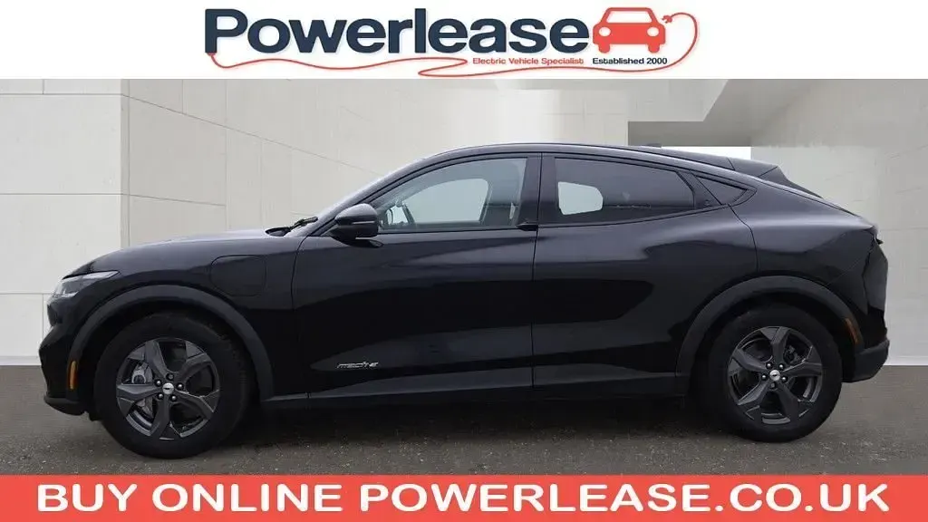 Used Ford Mustang Standard Range 269 HP (197 kW) 2022 Black SUV