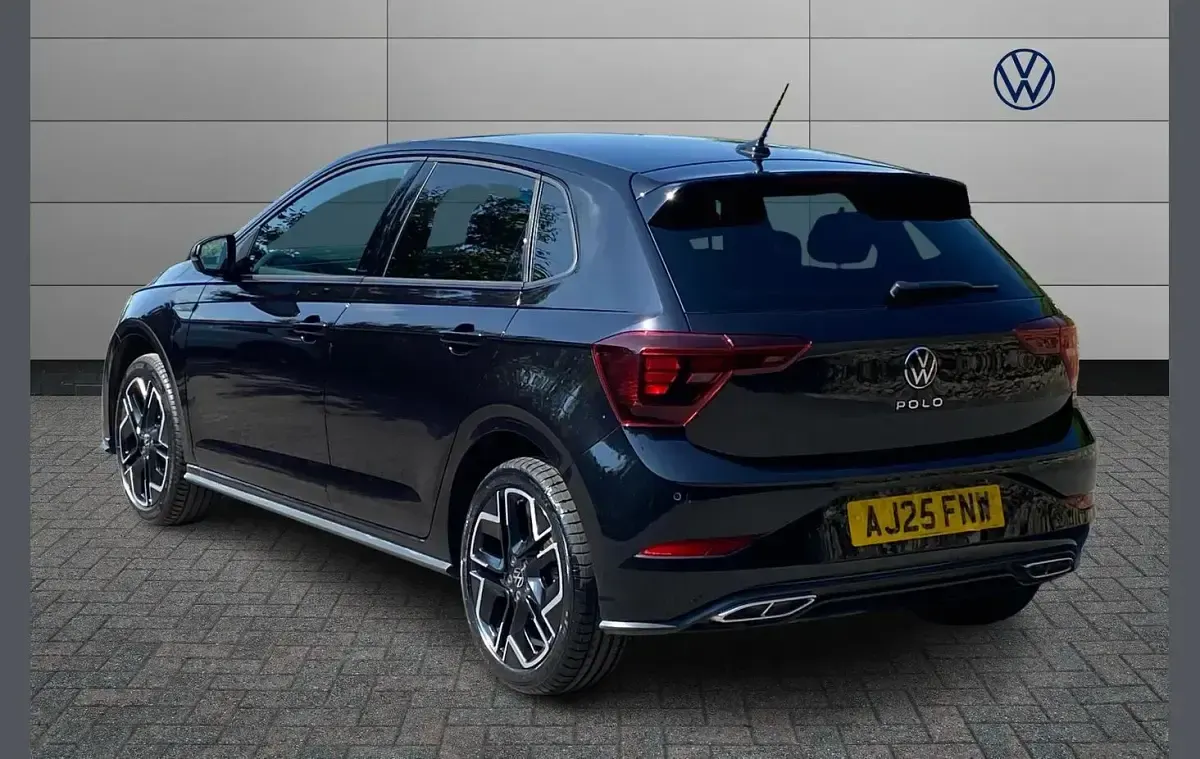 Used VW Polo R-line 115 HP (84 kW) 2025 Black Hatchback