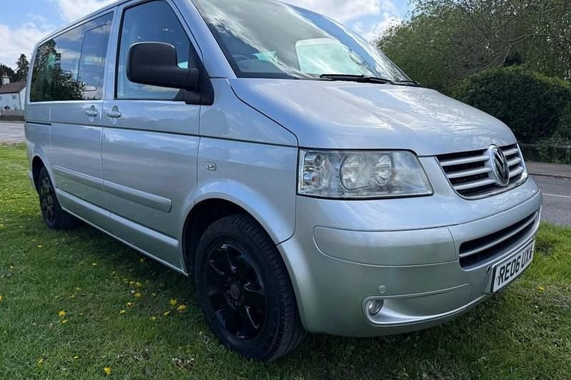 Usado VW Caravelle SE 174 HP (127 kW) 2006 Van