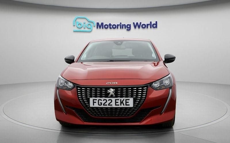 Used Peugeot 208 Allure Premium 102 HP (75 kW) 2022 Red Hatchback