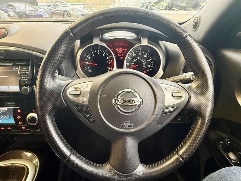 Used Nissan Juke Tekna 115 HP (84 kW) 2015 Grey SUV