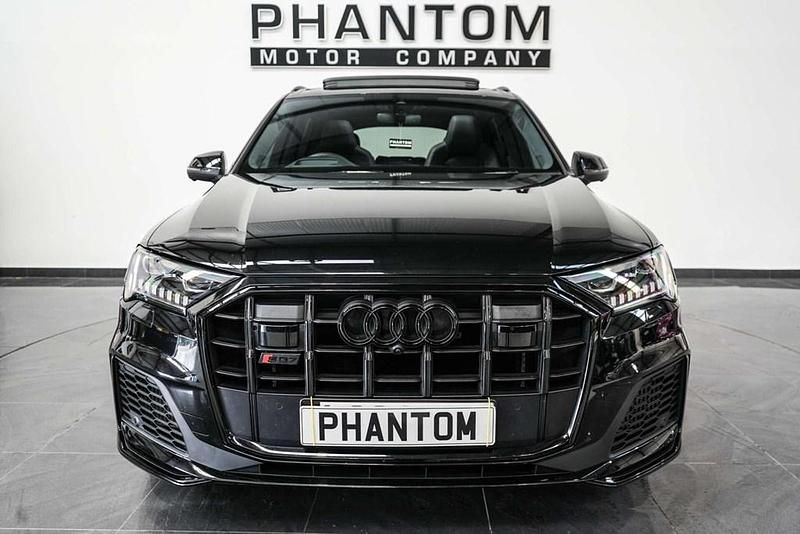 Używany Audi SQ7 Comfort 507 KM (372 kW) 2024 Czarny SUV