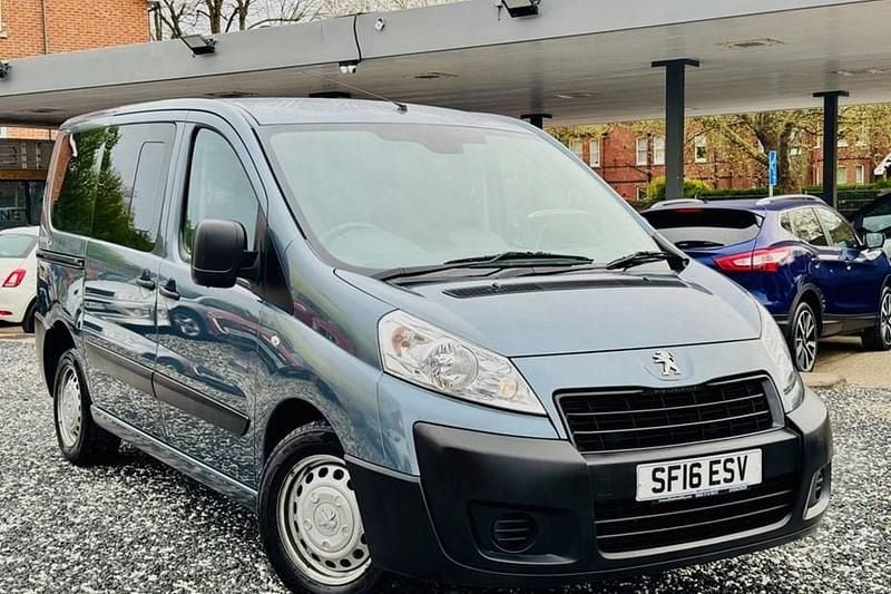 Used Peugeot Expert Comfort 163 HP (119 kW) 2016 Van