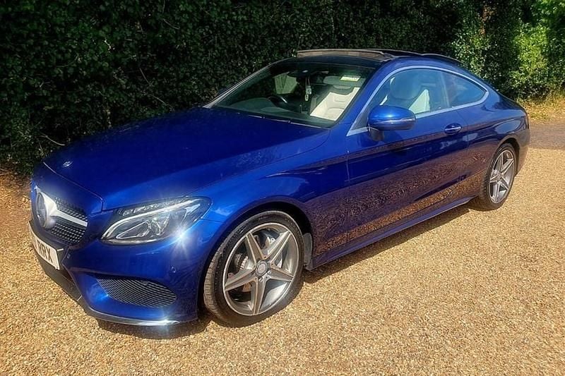 Used Mercedes C220 AMG Line Premium Plus 170 HP (125 kW) 2016 Blue Coupe