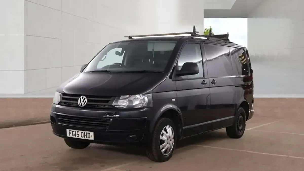 Used VW Transporter Trendline 140 HP (102 kW) 2015 Black Van