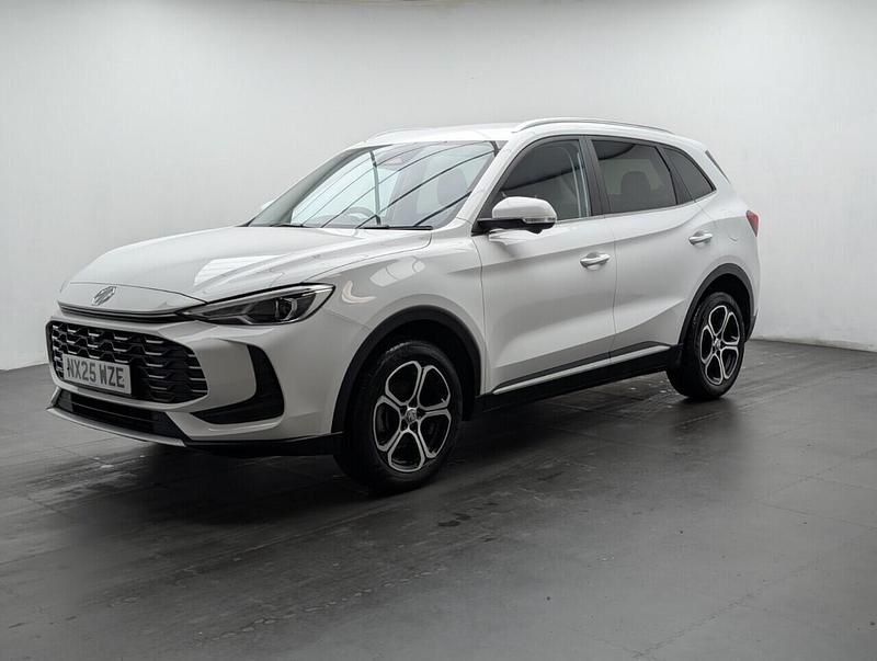 Used MG ZS SE 116 HP (85 kW) 2025 White Hatchback