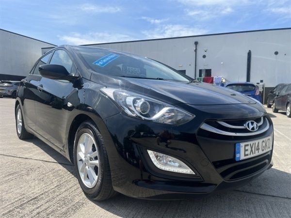 Black Used 2014 Hyundai i30 Active Hatchback | £4,795 (Fair price) - Image 1/1