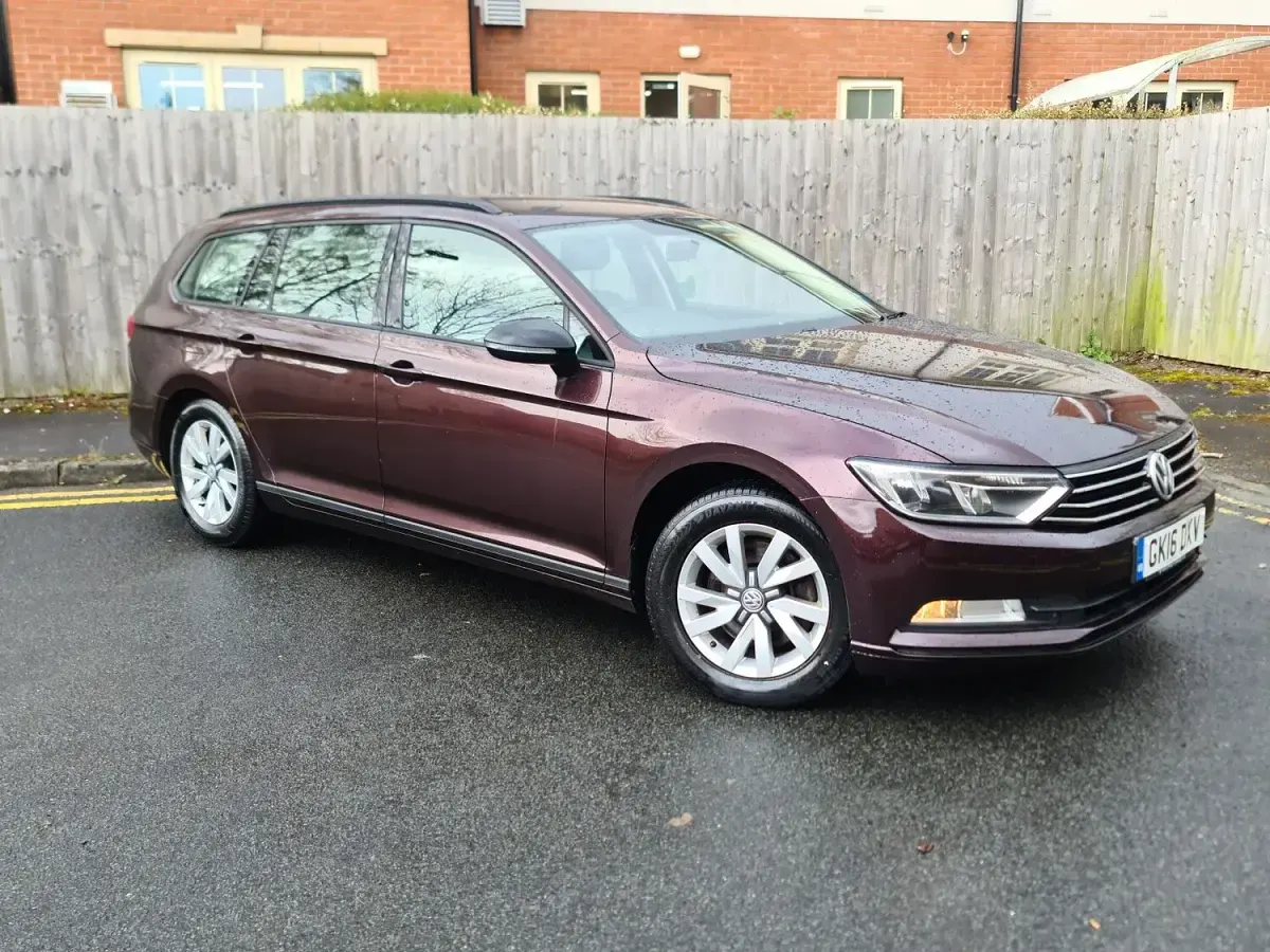 Used VW Passat S 2016 Red Estate