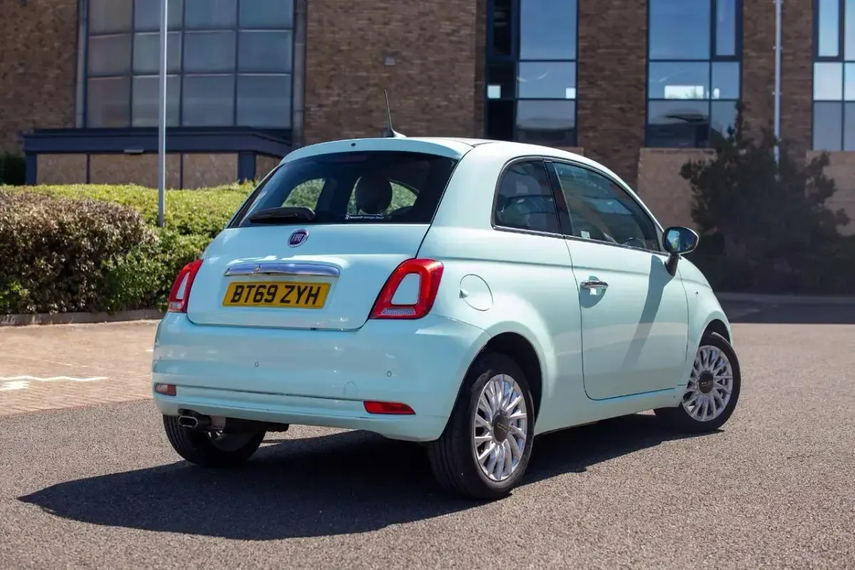 Used Fiat 500 Lounge 69 HP (50 kW) 2020 Green Hatchback