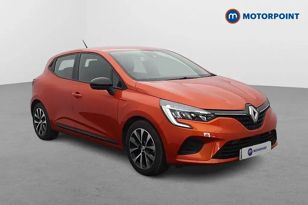 Used Renault Clio V Evolution 145 HP (106 kW) 2023 Hatchback