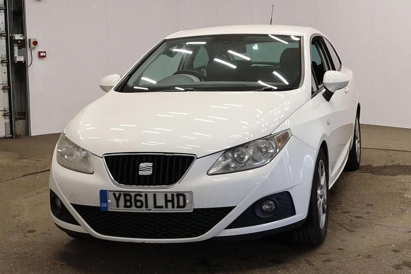Used Seat Ibiza Copa 2012 White Hatchback