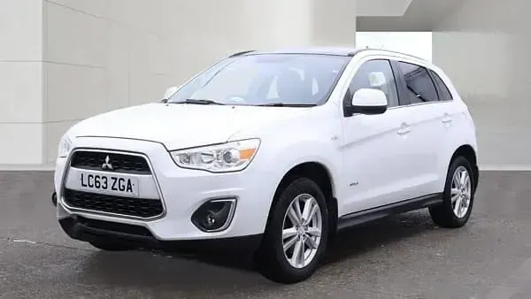 Used Mitsubishi ASX 147 HP (108 kW) 2014 White SUV