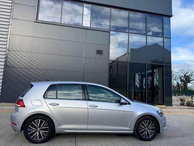 Used VW Golf VII SE 2018 Silver Hatchback