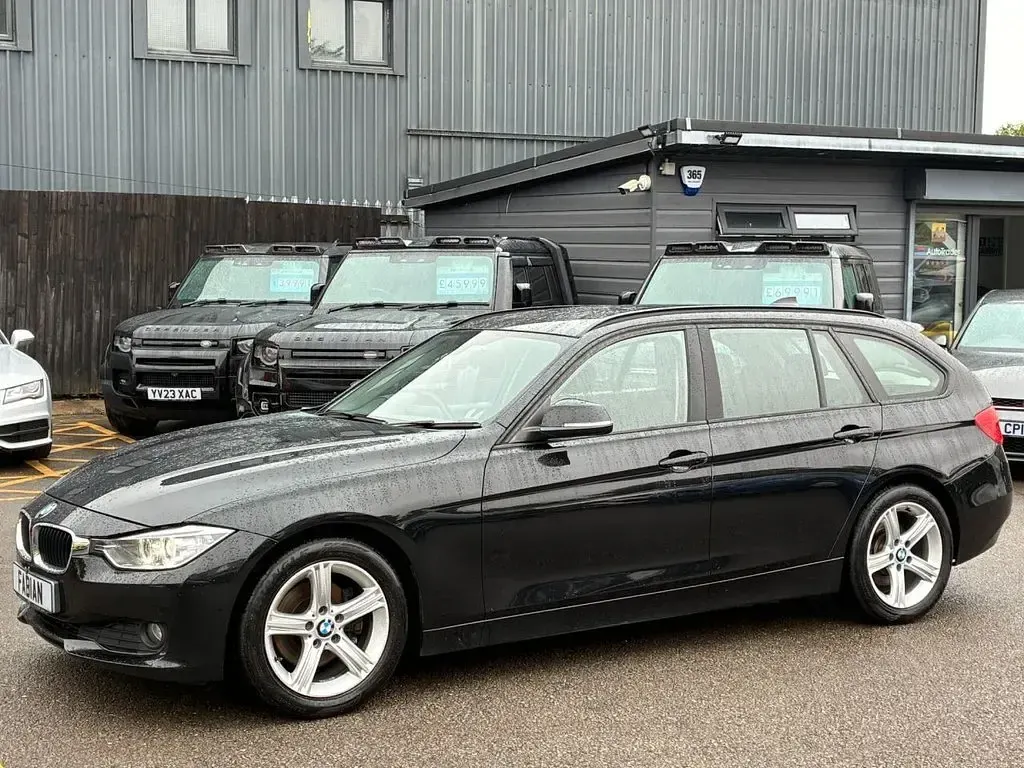 Used BMW 320 184 HP (135 kW) 2014 Black Estate