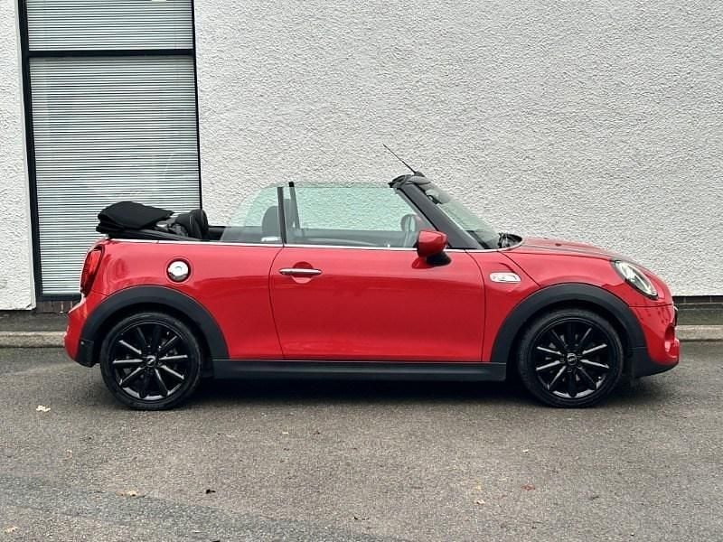 Used Mini Cooper S Cabriolet Classic 190 HP (139 kW) 2019 Red Cabriolet