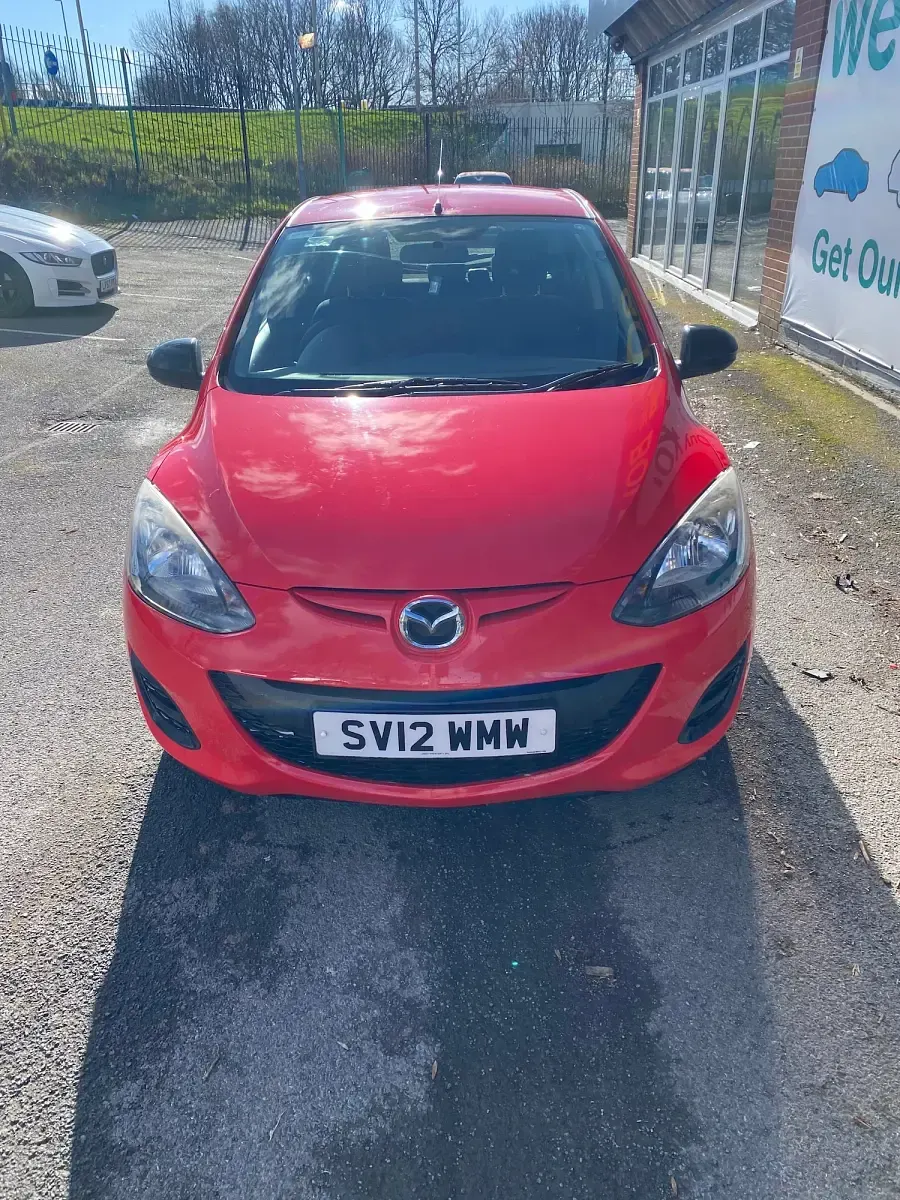 Used Mazda 2 2012 Red Hatchback
