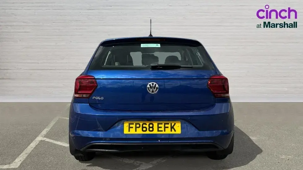Used VW Polo SE 95 HP (69 kW) 2018 Blue Hatchback