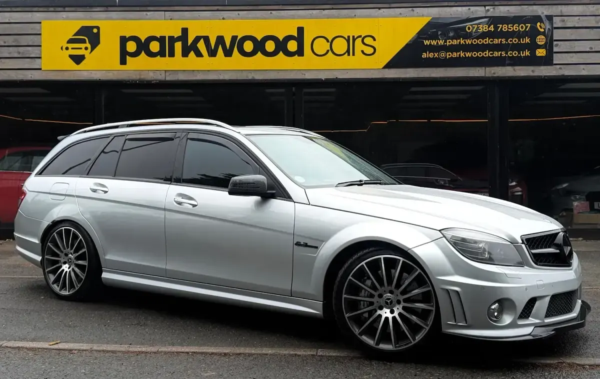 Used Mercedes C63 AMG AMG 457 HP (336 kW) 2009 Silver Estate