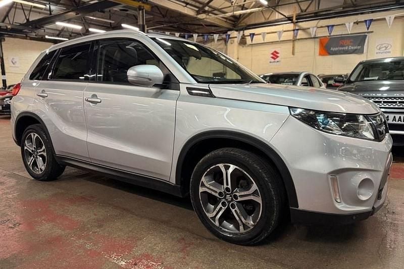 Silver Used 2016 Suzuki Vitara SZ5 SUV | £5,300 (Good price) - Image 1/1