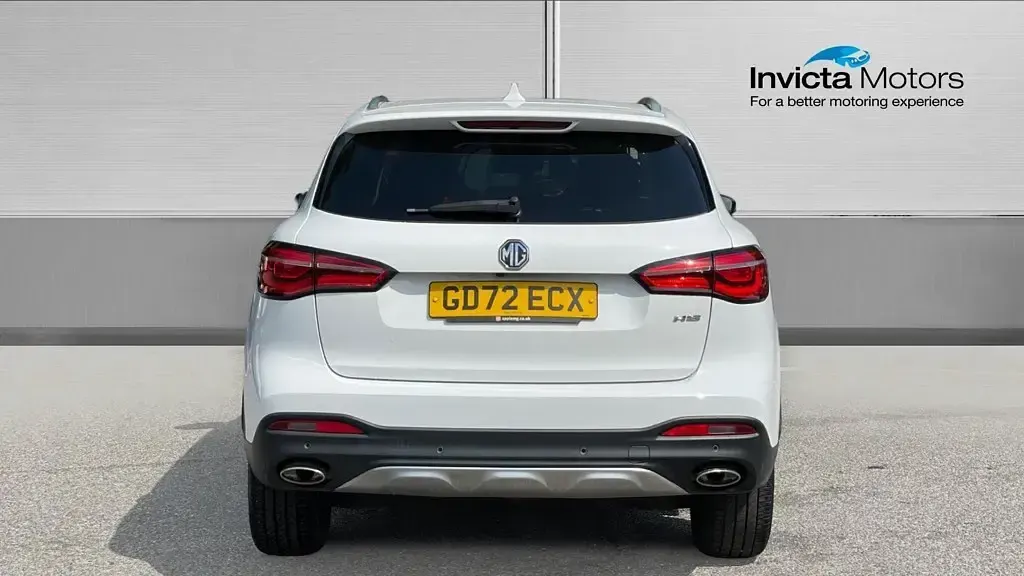 Used MG HS Exclusive 2023 White SUV