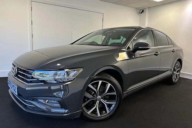 Used 2020 VW Passat SEL Estate | £15,491 (Fair price) - Image 1/1