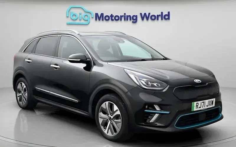 Used Kia e-Niro Plus 150 kW (204 HP) 2022 SUV