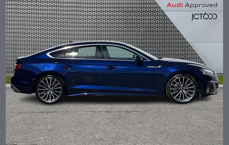 Used Audi A5 Sportback S-Line 200 HP (147 kW) 2023 Blue Hatchback