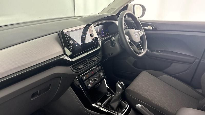 Used VW T-Cross Match 95 HP (69 kW) 2025 White SUV