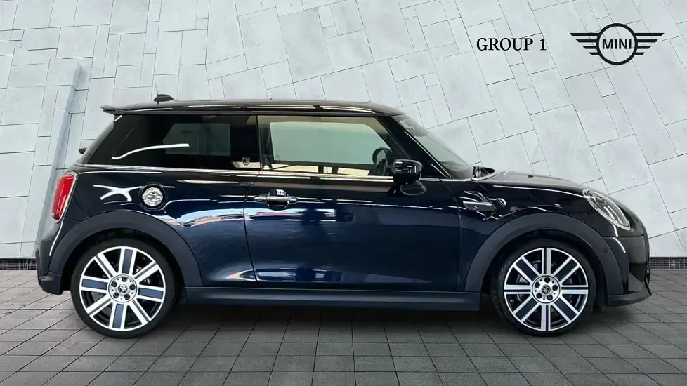 Used Mini Cooper S Exclusive 176 HP (129 kW) 2024 Black Hatchback