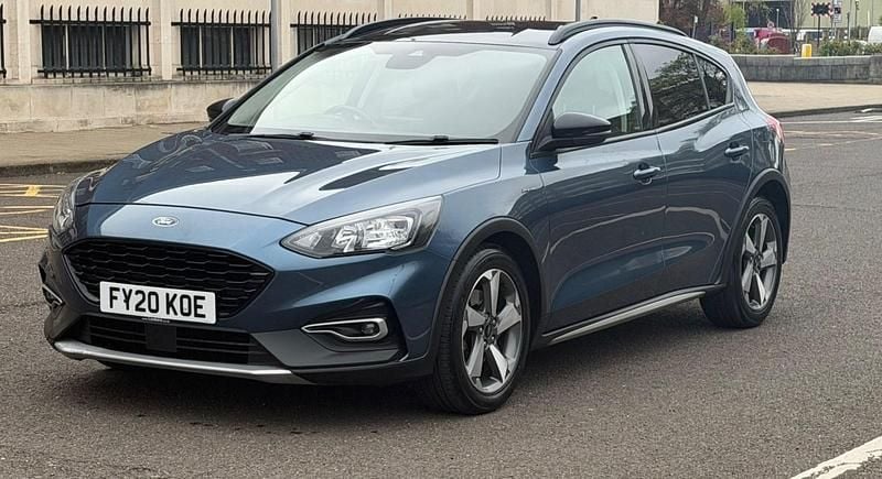 Used Ford Focus Active 120 HP (88 kW) 2020 Blue Hatchback