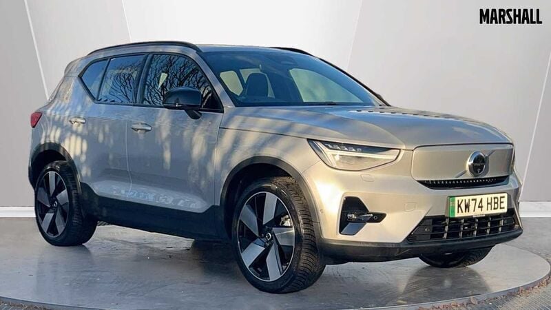 Metallic silver dawn Used 2024 Volvo XC40 Ultimate SUV | £35,060 (Fair price) - Image 1/3