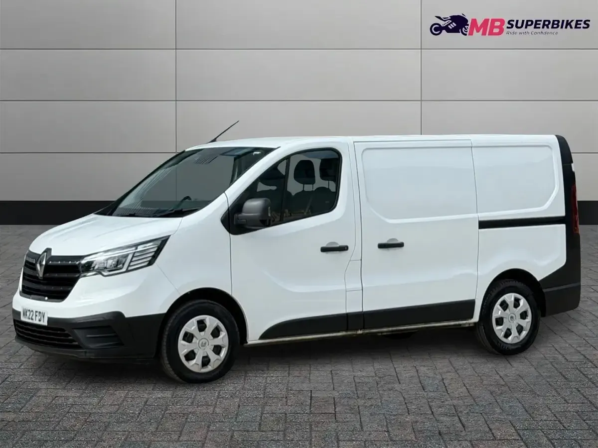 Used Renault Trafic Business 2022 White MPV