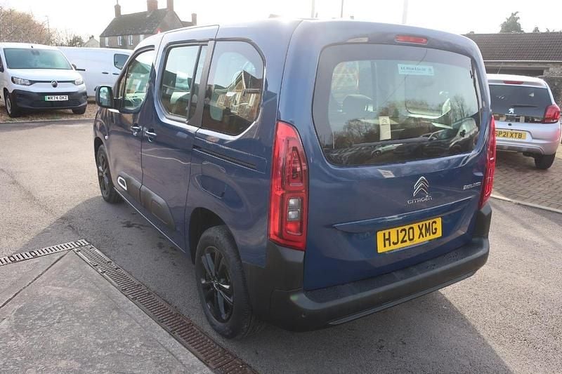 Used Citroën Berlingo Flair 100 HP (73 kW) 2020 Blue MPV