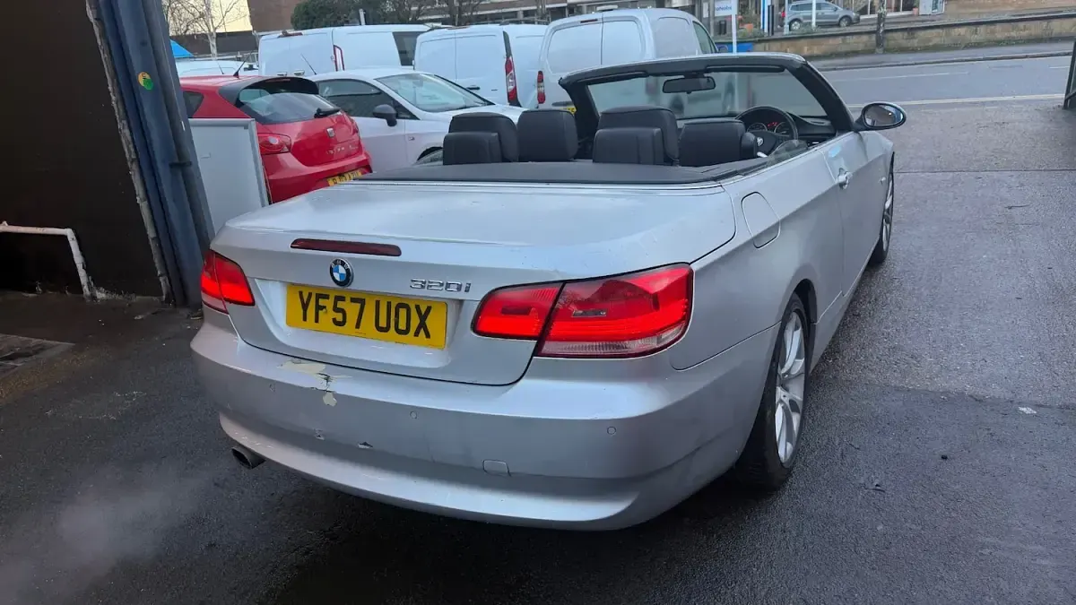 Used BMW 320 Cabriolet 170 HP (125 kW) 2008 Silver Cabriolet