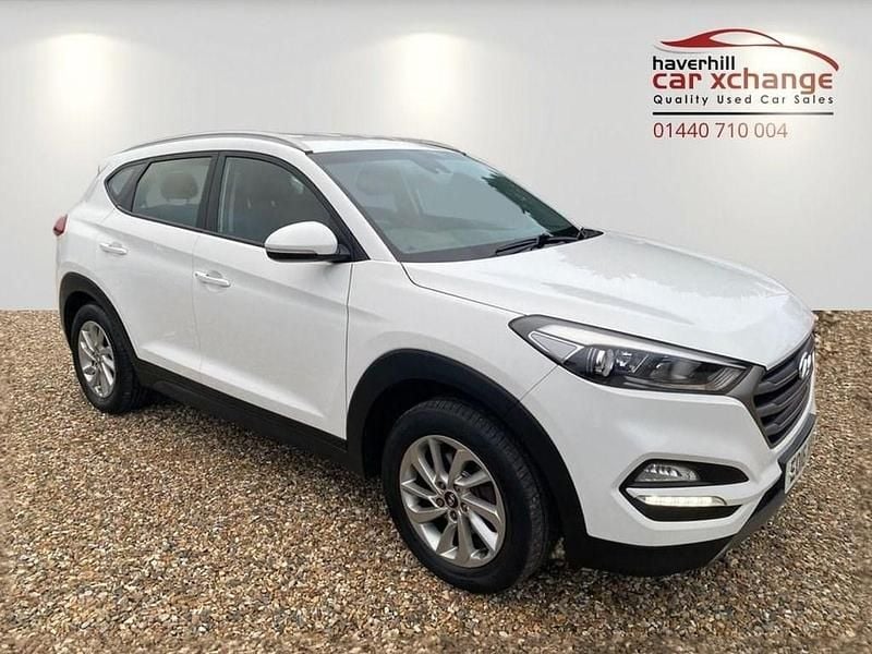 White Used 2016 Hyundai Tucson SE SUV | £7,995 (Good price) - Image 1/4