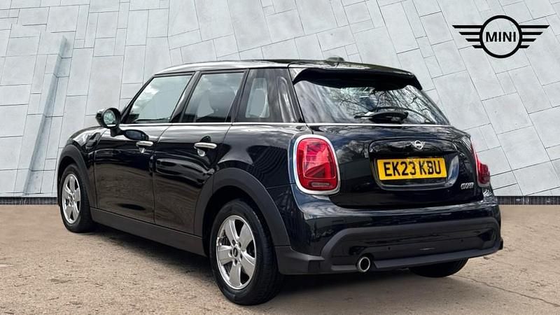 Used Mini Cooper Classic 134 HP (98 kW) 2023 Black Hatchback